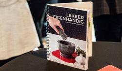 UZ Gent / Stroke unit lanceert kookboek voor eenhandig koken.
