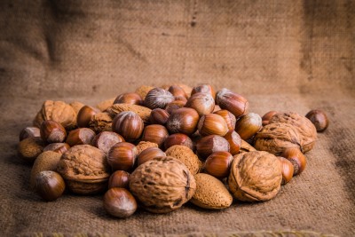 Het geheugen verbetert door dagelijks een handvol noten te eten